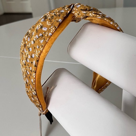 Wide Floral HEADBAND | NEW!! - Picture 5 of 11